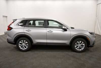 2026 Honda CR-V, $33870. Photo 8