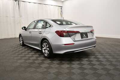 2025 Honda Civic, $23349. Photo 5