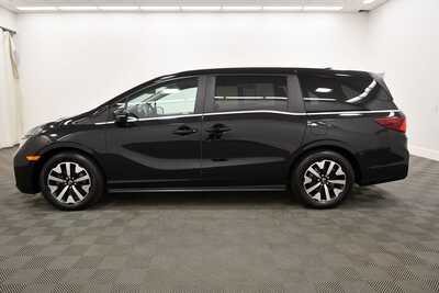 2025 Honda Odyssey, $35349. Photo 4