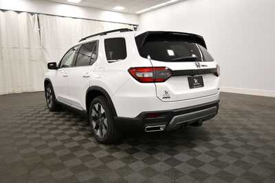 2026 Honda Pilot, $57040. Photo 5