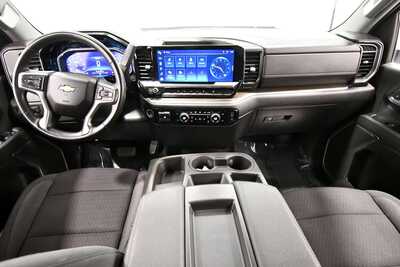 2024 Chevrolet 3500 Crew Cab, $56145. Photo 3