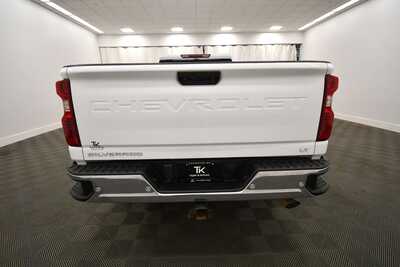 2024 Chevrolet 3500 Crew Cab, $56145. Photo 6