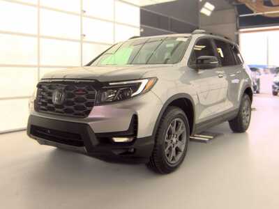 2024 Honda Passport, $0. Photo 2