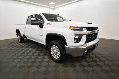 2023 Chevrolet 3500 Crew Cab, $56949. Photo 10