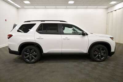 2026 Honda Pilot, $47340. Photo 8