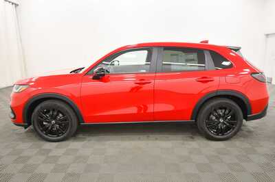 2027 Honda HR-V, $31350. Photo 4