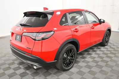 2027 Honda HR-V, $31350. Photo 7