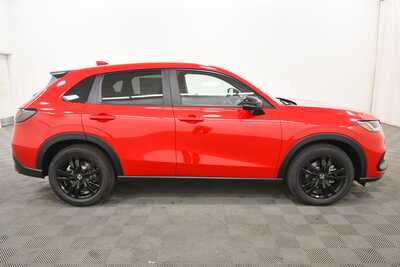 2027 Honda HR-V, $31350. Photo 8