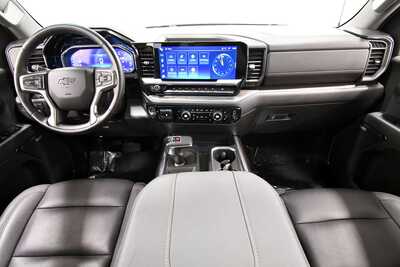 2024 Chevrolet 1500 Crew Cab, $44849. Photo 3