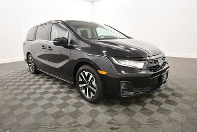 2025 Honda Odyssey, $38849. Photo 10