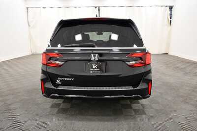 2025 Honda Odyssey, $38849. Photo 6