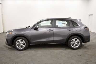 2027 Honda HR-V, $29550. Photo 4