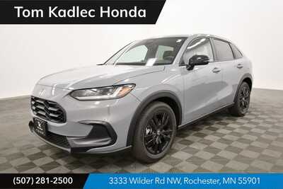 2027 Honda HR-V, $31805. Photo 1