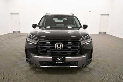 2026 Honda Pilot, $43878. Photo 10