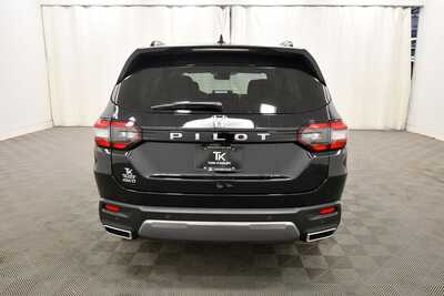 2026 Honda Pilot, $43878. Photo 6