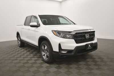 2026 Honda Ridgeline, $43358. Photo 9