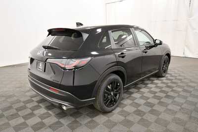2027 Honda HR-V, $30772. Photo 7