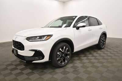 2027 Honda HR-V, $33109. Photo 2