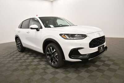 2027 Honda HR-V, $33109. Photo 9