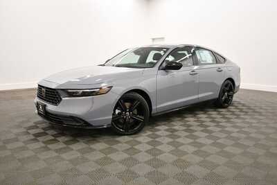 2023 Honda Accord, $28849. Photo 2