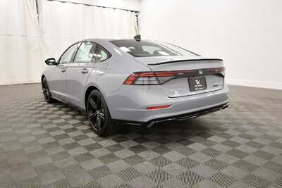 2023 Honda Accord, $28849. Photo 5