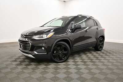 2018 Chevrolet Trax, $11349. Photo 2