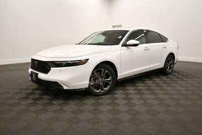 2024 Honda Accord, $28849. Photo 2