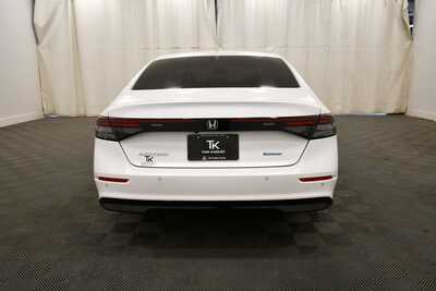 2024 Honda Accord, $28849. Photo 6