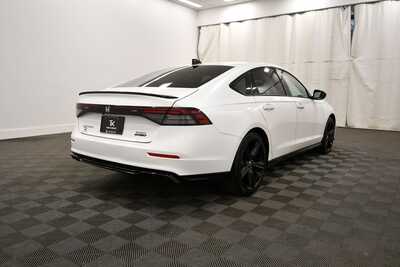2024 Honda Accord, $30349. Photo 8