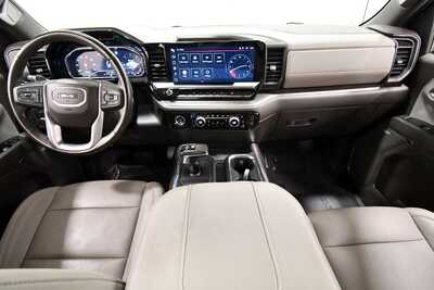 2023 GMC 1500 Crew Cab, $43849. Photo 3