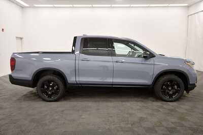 2026 Honda Ridgeline, $49345. Photo 8