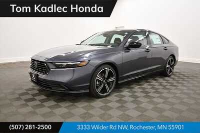 2026 Honda Accord, $31890. Photo 1