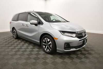2025 Honda Odyssey, $34231. Photo 10