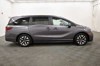 2025 Honda Odyssey, $33849. Photo 9