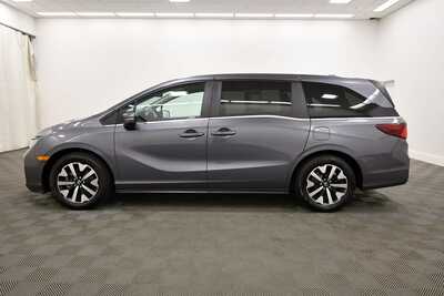 2025 Honda Odyssey, $35349. Photo 4