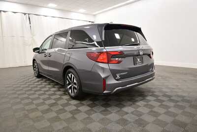 2025 Honda Odyssey, $35349. Photo 5