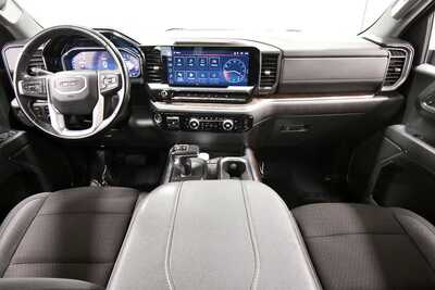 2024 GMC 1500 Crew Cab, $42349. Photo 3