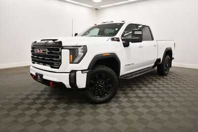 2024 GMC 3500 Crew Cab, $60585. Photo 2