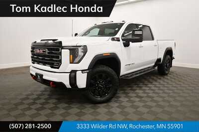 2024 GMC 3500 Crew Cab, $60585. Photo 1