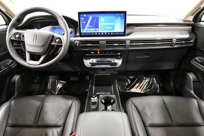 2024 Lincoln Corsair, $40849. Photo 3