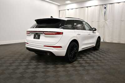 2024 Lincoln Corsair, $40849. Photo 8