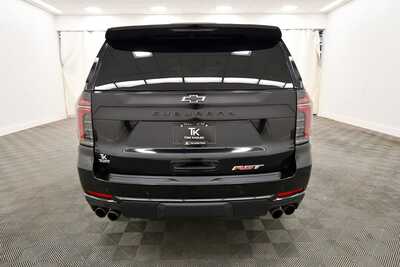 2025 Chevrolet Suburban, $70349. Photo 6