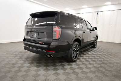 2025 Chevrolet Suburban, $70349. Photo 8