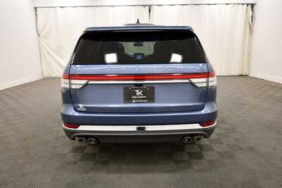 2020 Lincoln Aviator, $26849. Photo 6