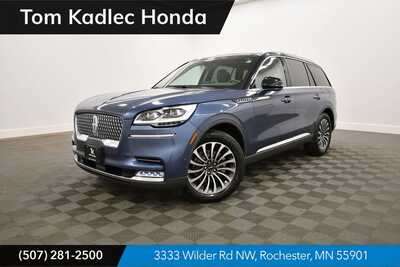 2020 Lincoln Aviator, $26849. Photo 1