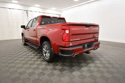 2021 Chevrolet 1500 Crew Cab, $28349. Photo 5