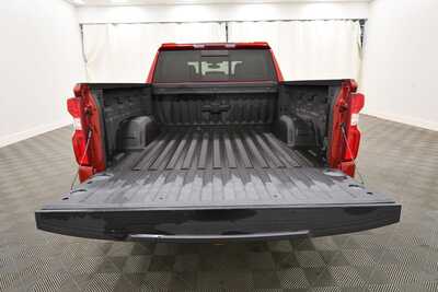 2021 Chevrolet 1500 Crew Cab, $28349. Photo 7