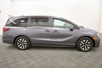 2027 Honda Odyssey, $44690. Photo 8