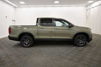 2026 Honda Ridgeline, $45562. Photo 8