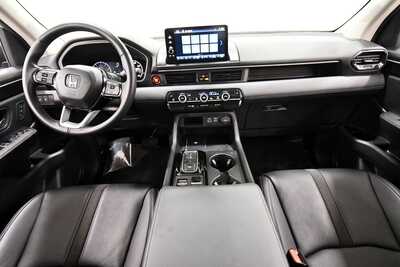 2023 Honda Pilot, $41149. Photo 3